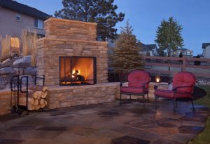 Why an Outdoor Fireplace is the Perfect Addition to Your Landscape in 2019